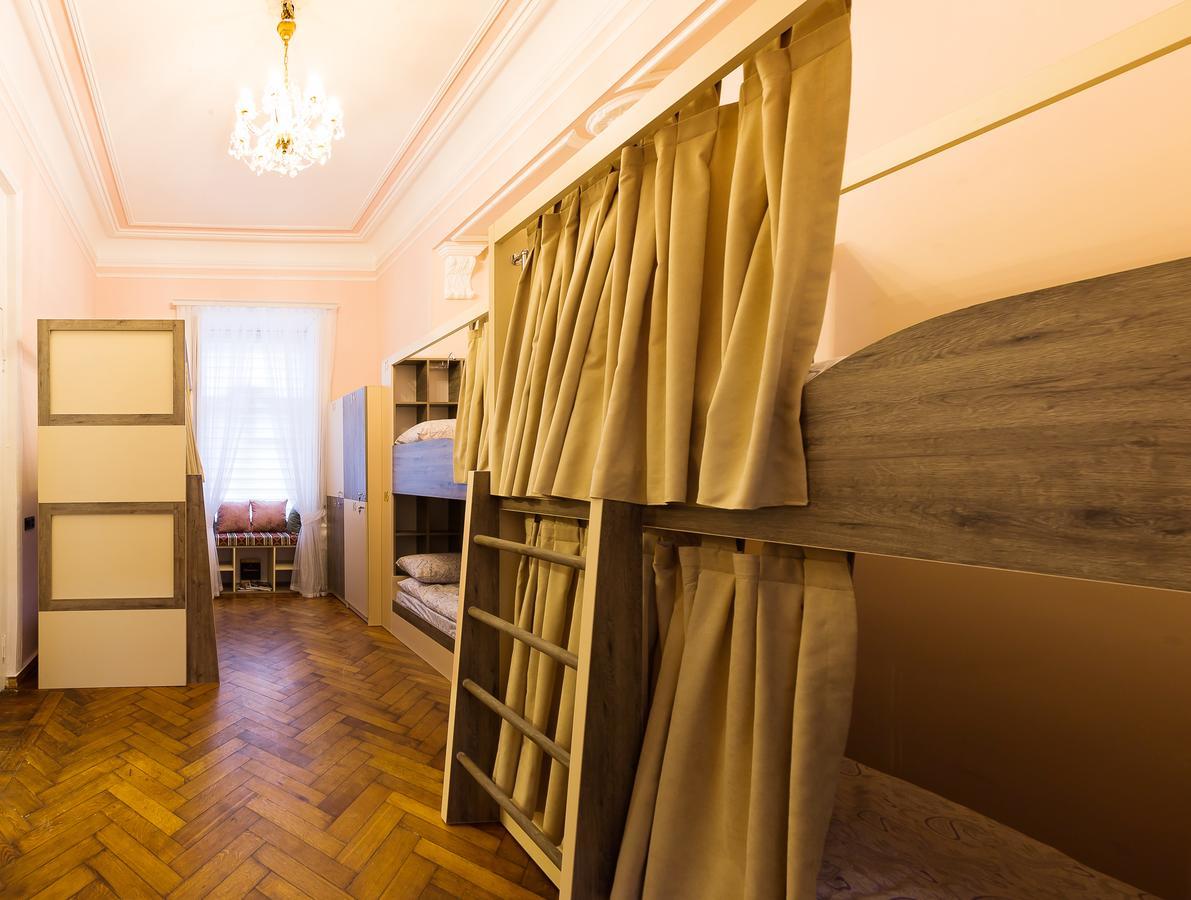 Khamsa Hostel Baku Exteriör bild